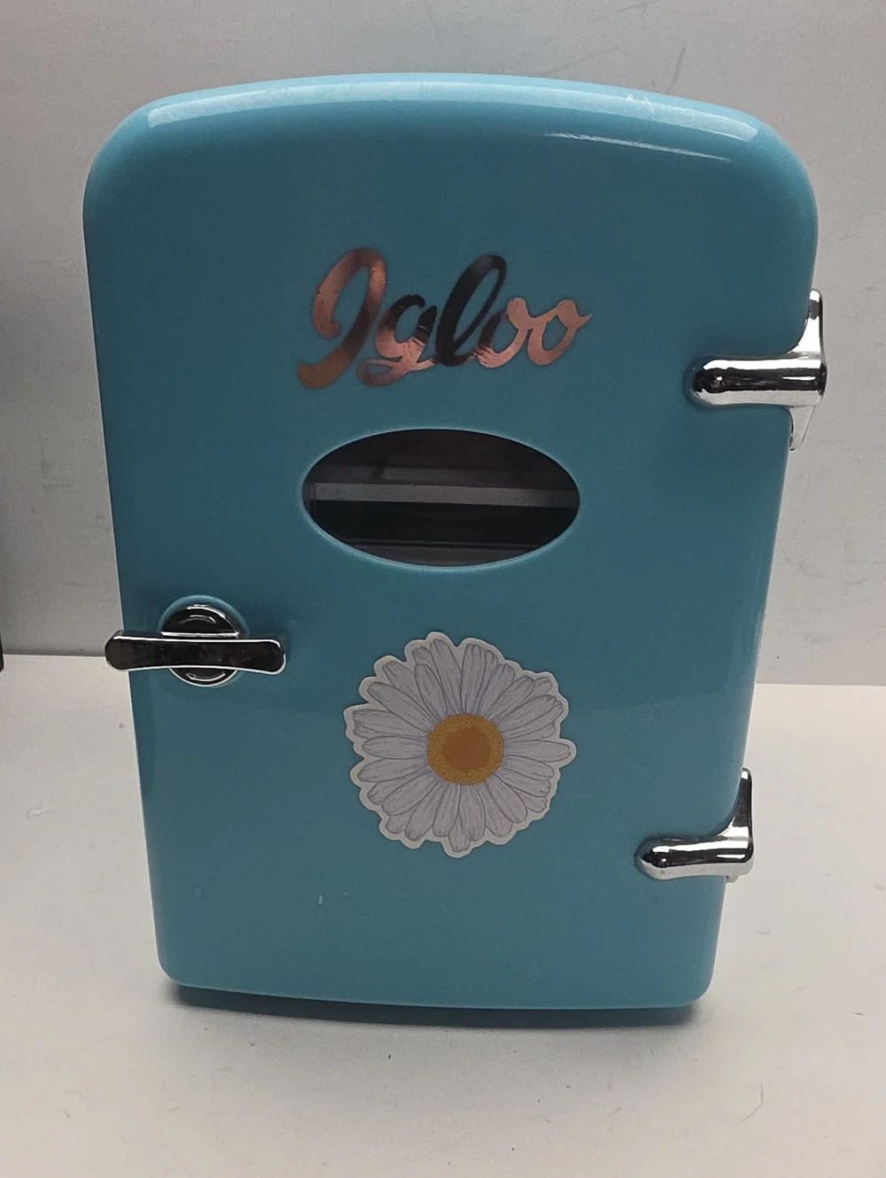 Igloo Mini Cooler 6 Can Refrigerator in Light Blue with Daisy Accent